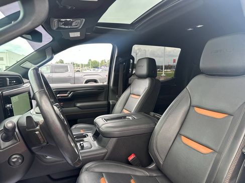 Used 2022 GMC Sierra 1500 AT4 w/ AT4 Premium Package AWD/4WD image 24