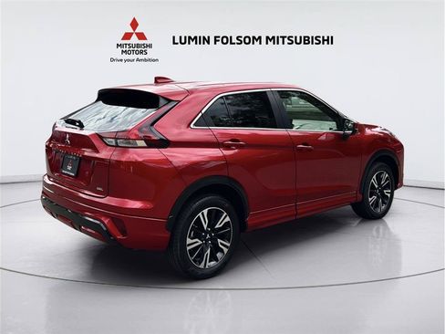 Used 2024 Mitsubishi Eclipse Cross SE AWD/4WD image 5