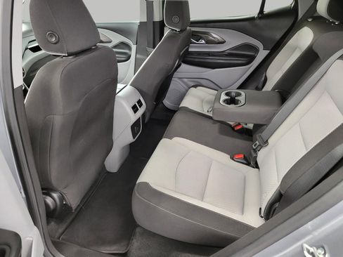 Used 2024 GMC Terrain SLE image 22