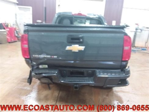 Used 2017 Chevrolet Colorado Z71 image 8
