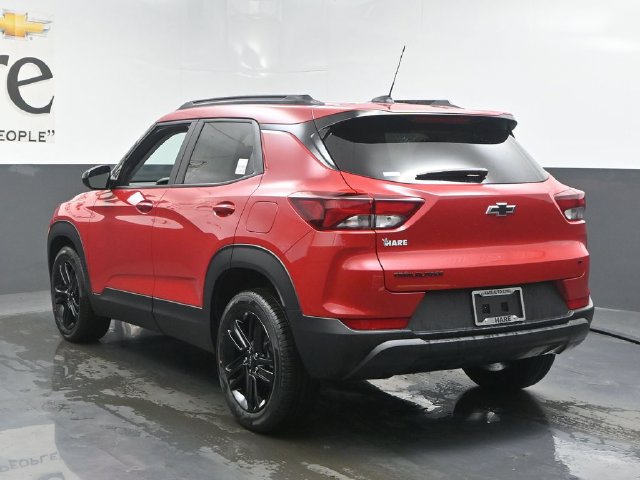 New 2026 Chevrolet TrailBlazer LT w/ Midnight Edition FWD image 14
