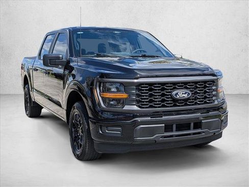 Used 2025 Ford F150 STX RWD image 3