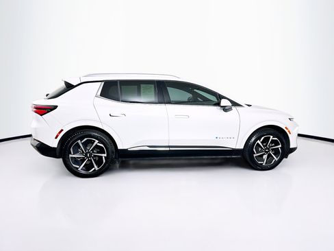 Used 2024 Chevrolet Equinox EV LT FWD image 10