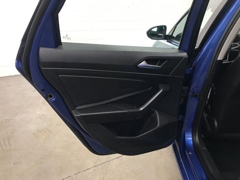 Used 2024 Volkswagen Jetta SE image 25