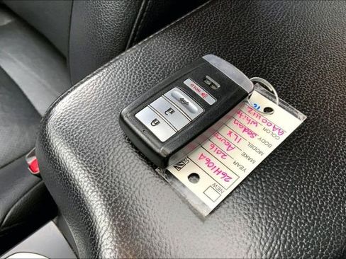 Used 2016 Acura ILX image 11