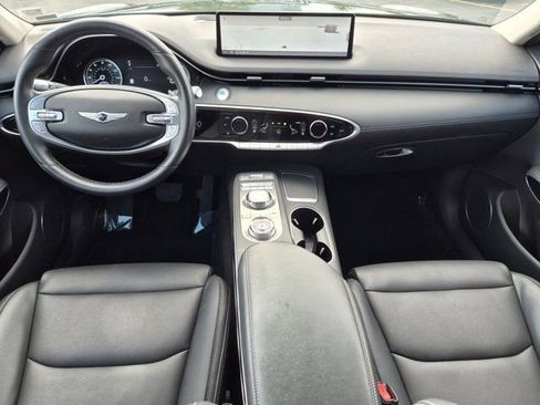 Used 2025 Genesis GV70 2.5T AWD/4WD image 13
