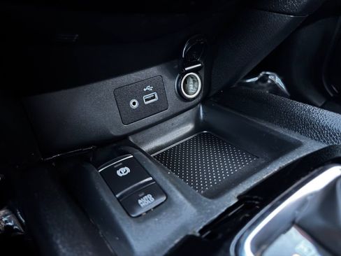 Used 2022 Nissan Rogue Sport SL w/ Premium Package image 25