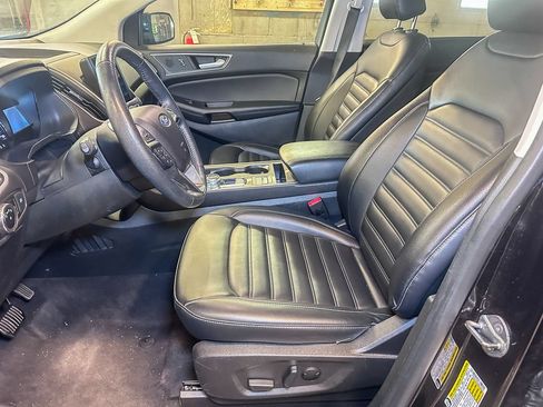 Used 2024 Ford Edge SEL AWD/4WD image 10