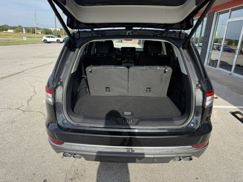 Used 2025 Lincoln Aviator Reserve w/ Illumination Package RWD image 15