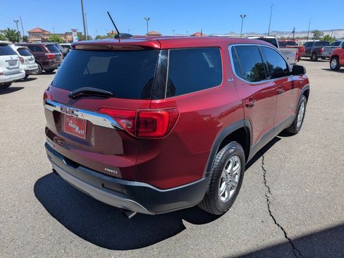Used 2018 GMC Acadia SLE AWD/4WD image 5