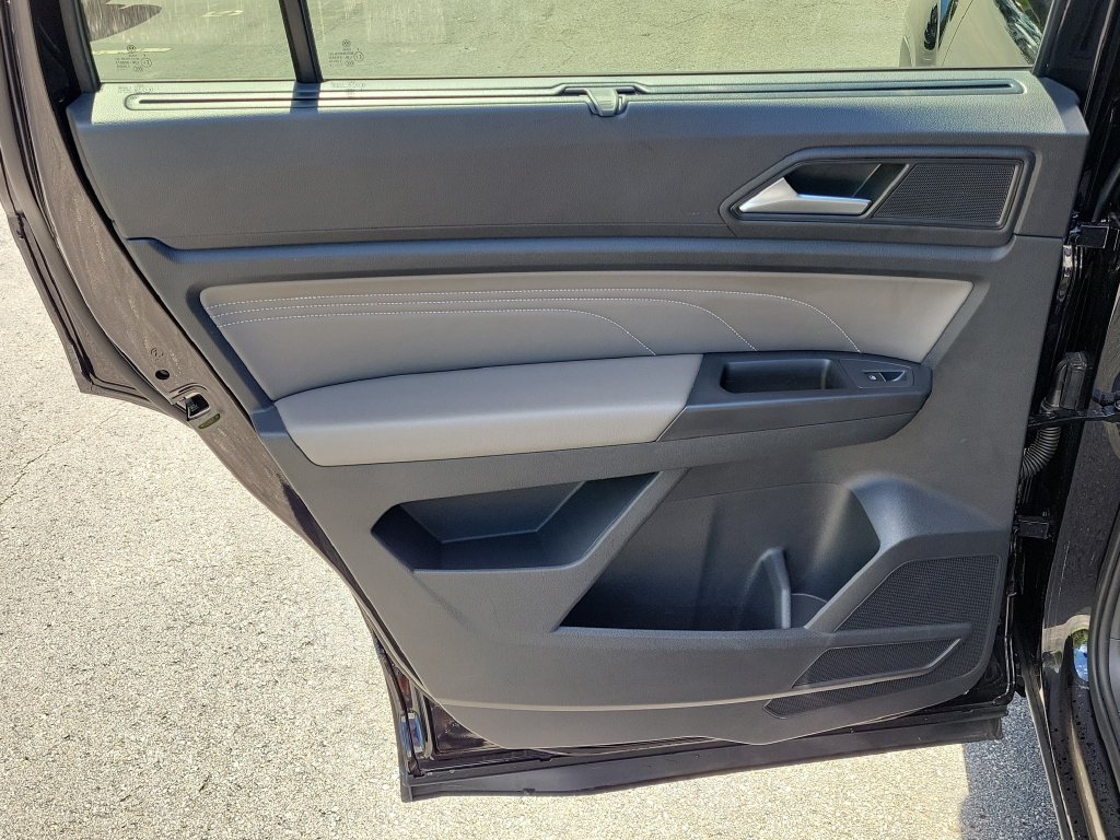 Used 2022 Volkswagen Atlas SE FWD image 8