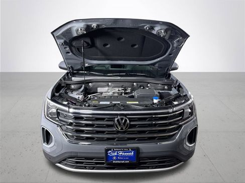 New 2026 Volkswagen Atlas SE image 21