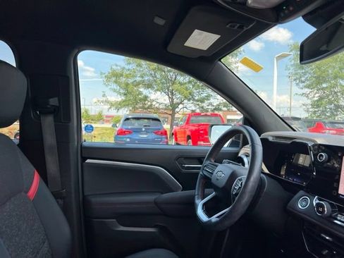 Used 2023 Chevrolet Colorado Z71 w/ Z71 Convenience Package 2 AWD/4WD image 36