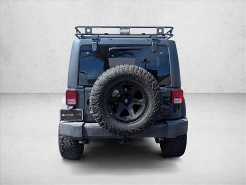 Used 2017 Jeep Wrangler Unlimited Sport w/ Quick Order Package 24S AWD/4WD image 7