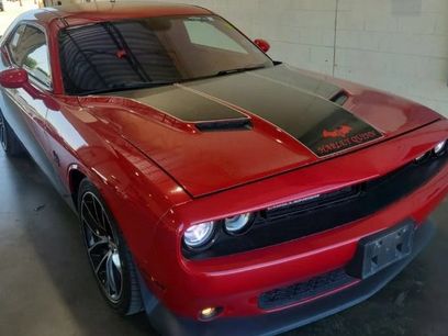 Used 2016 Dodge Challenger R/T Scat Pack w/ Leather Interior Group