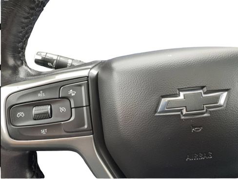Used 2022 Chevrolet Tahoe Z71 AWD/4WD image 45
