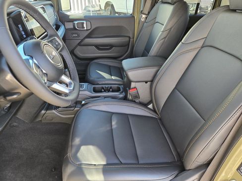 New 2026 Jeep Wrangler Unlimited Sahara image 25