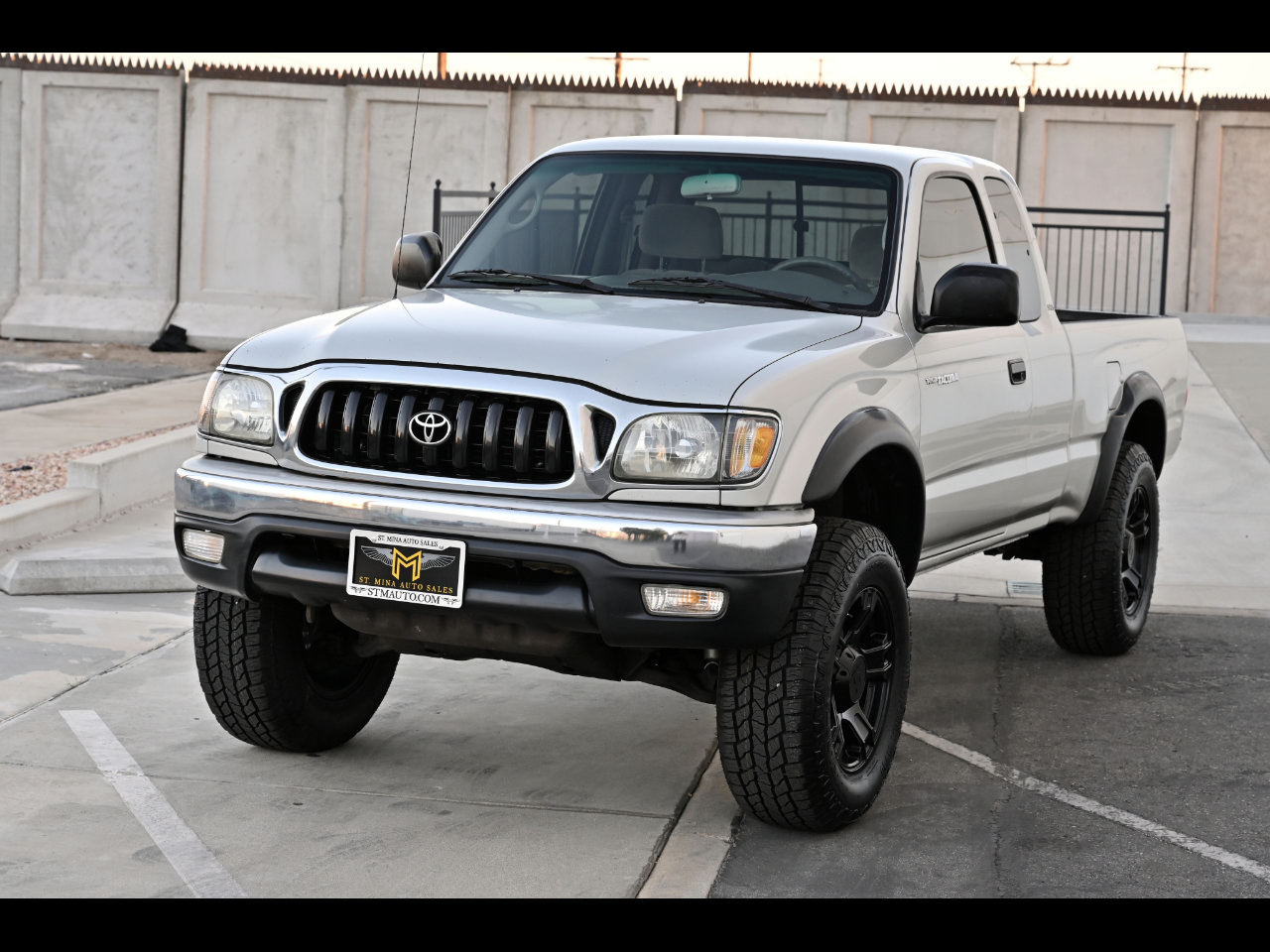 Used 2003 Toyota Tacoma PreRunner RWD image 1