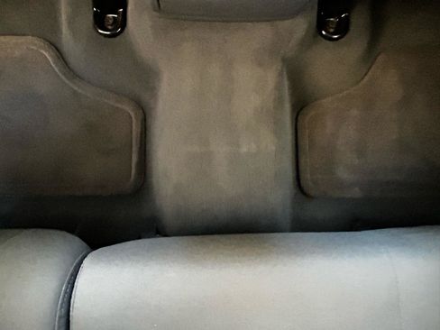 Used 2005 Jeep Liberty Sport AWD/4WD image 21
