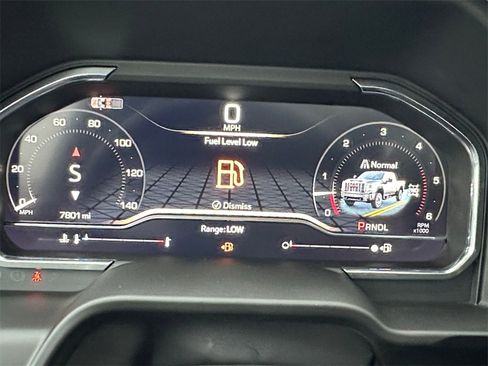 Used 2025 GMC Sierra 2500 Denali image 13