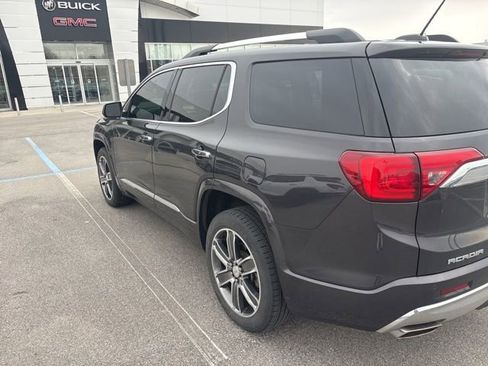Used 2017 GMC Acadia Denali w/ Technology Package image 4