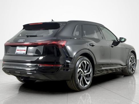Used 2024 Audi Q8 e-tron Premium Plus w/ Premium Plus Package AWD/4WD image 5
