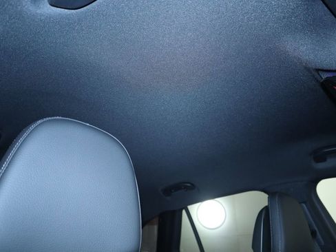 Certified 2025 Mercedes-Benz GLC 300 image 18