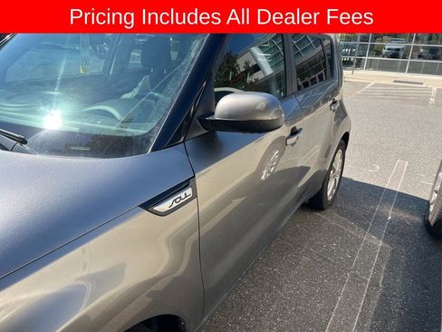 Used 2019 Kia Soul + FWD image 2