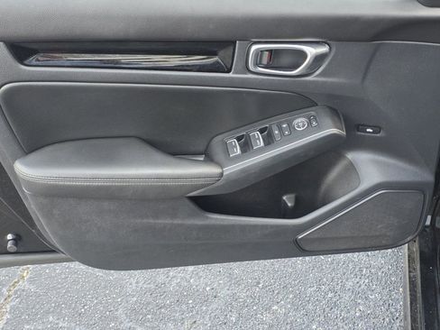 Used 2022 Honda Civic Touring image 33