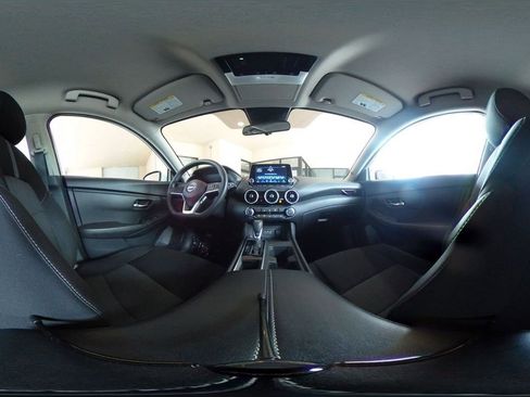 Used 2025 Nissan Sentra SV FWD image 40