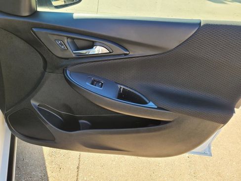 Certified 2024 Chevrolet Malibu LT image 8