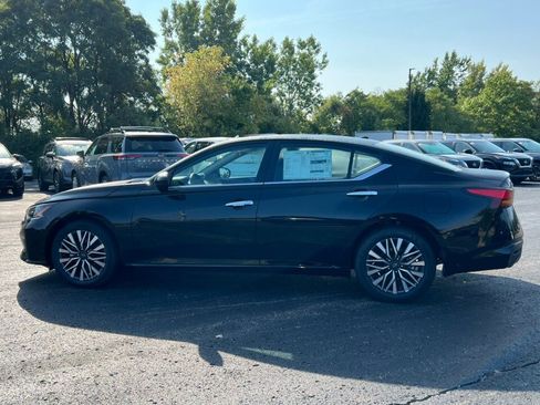 New 2025 Nissan Altima 2.5 SV w/ SV Premium Package image 38