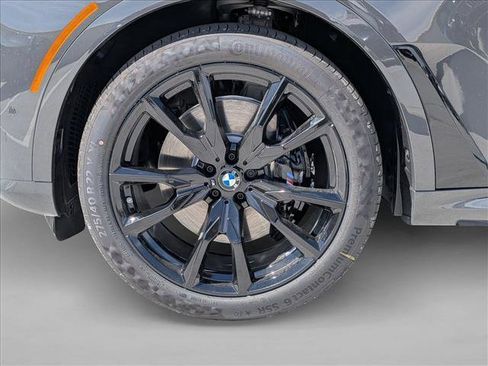New 2026 BMW X7 M60i AWD/4WD image 9