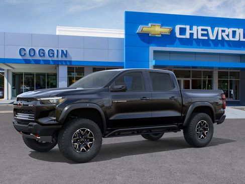 New 2026 Chevrolet Colorado ZR2 w/ Technology Package AWD/4WD image 2