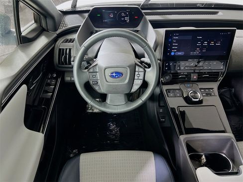 Used 2023 Subaru Solterra AWD image 21