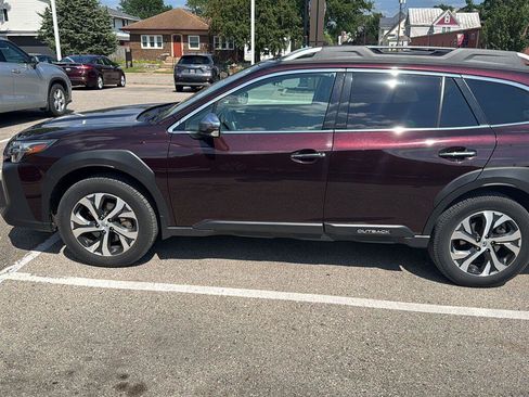 Used 2023 Subaru Outback Touring XT AWD/4WD image 7