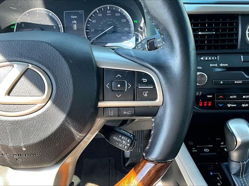 Used 2019 Lexus RX 350 FWD w/ Navigation Package image 23