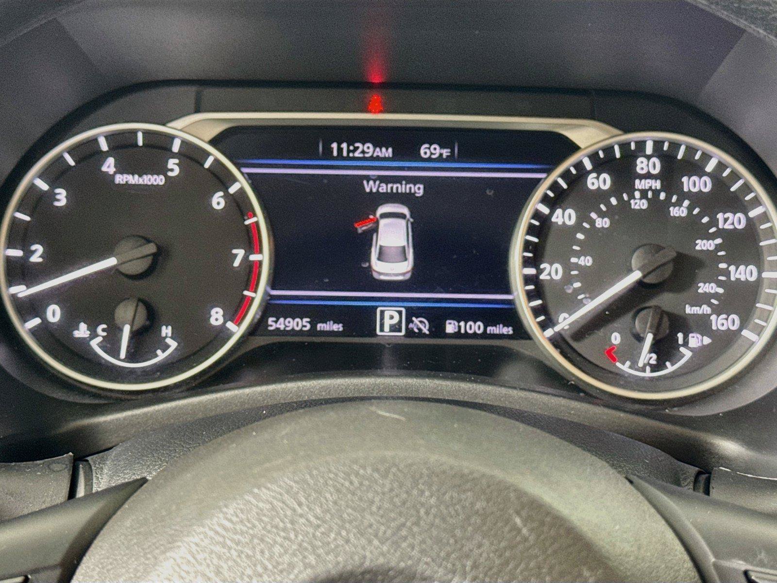 Used 2025 Nissan Sentra SV FWD image 12