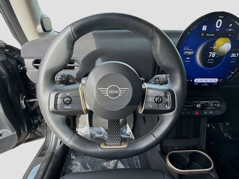 Used 2025 MINI Cooper S FWD image 10