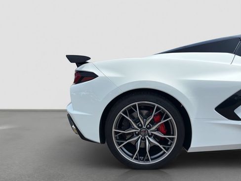 Used 2026 Chevrolet Corvette Stingray Premium Conv w/ Z51 Performance Package RWD image 21