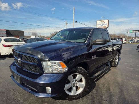 Used 2015 RAM 1500 Express image 2
