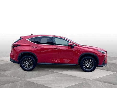 Used 2024 Lexus NX 250 FWD w/ Cold Area Package image 9