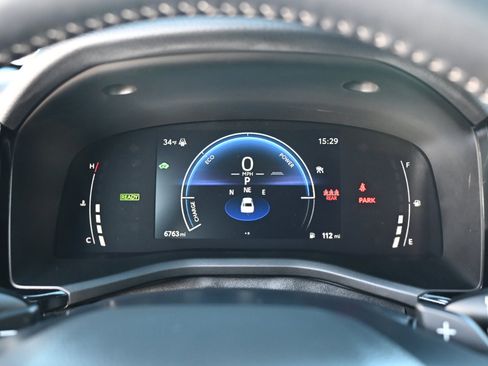 Used 2025 Toyota Camry SE AWD (Natl) image 20