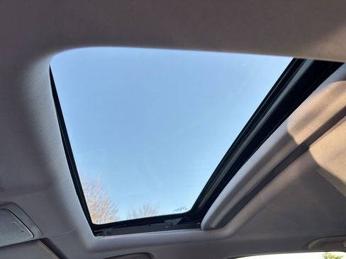 Used 2019 Honda CR-V EX-L image 5