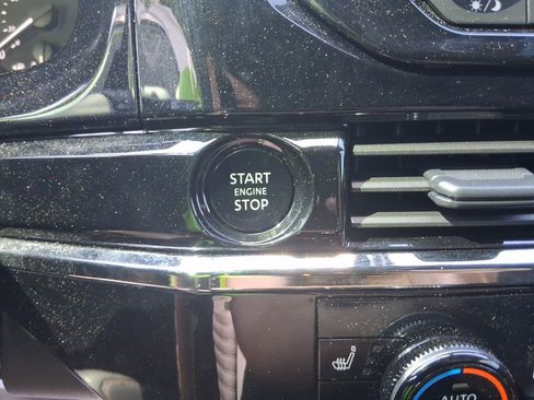 Used 2025 Nissan Pathfinder Rock Creek image 28