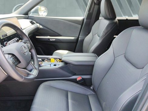 Certified 2025 Lexus TX 350 FWD w/ Technology Package image 7