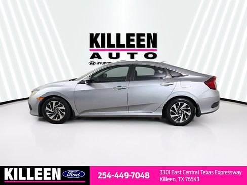 Used 2017 Honda Civic EX image 4