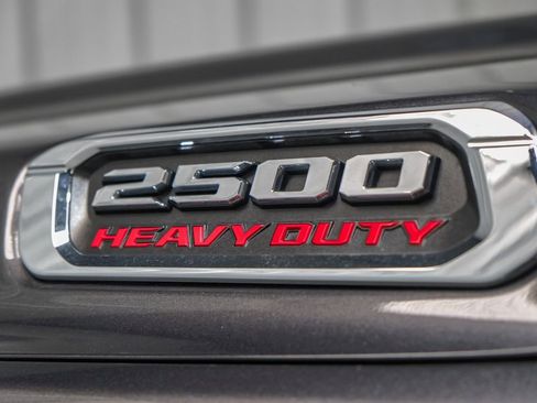 Used 2024 RAM 2500 Big Horn AWD/4WD image 52