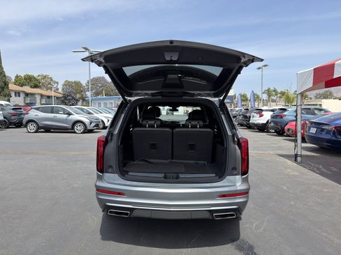 Used 2024 Cadillac XT6 Premium Luxury AWD/4WD image 15