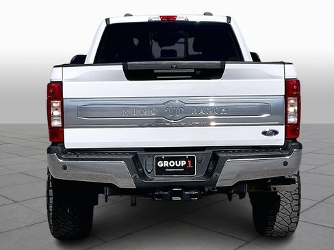 Used 2022 Ford F250 King Ranch w/ Chrome Package image 4
